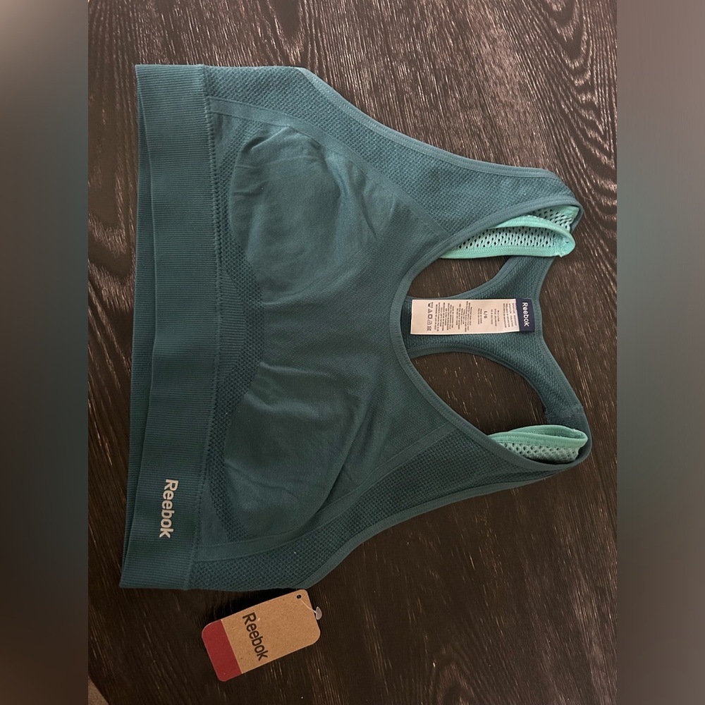 Reebok size large sports bra